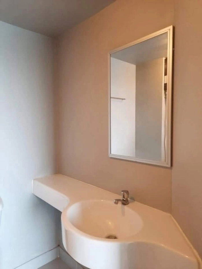 picture ðĨ NTC Home â For Rent: Lumpini Township Rangsit-Khlong 1 (near Future Park Rangsit). Building D1, 5th floor, 26 sq.m., with a partitioned bedroom. - 11/12