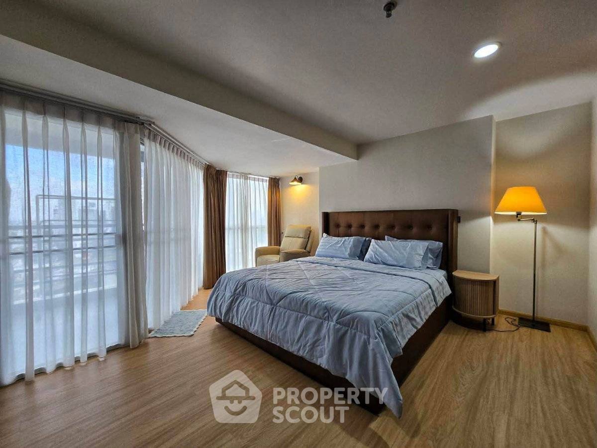 picture 20th-Floor 1-BR The Waterford Diamond Tower Sukhumvit BTS Phrom Phong (ID 3419966) - 2/15