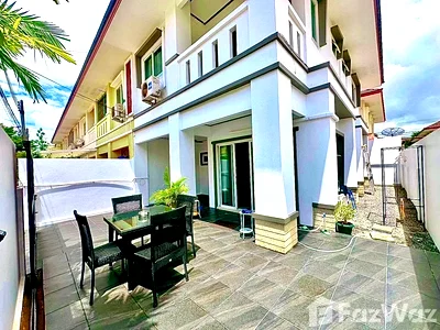 Townhouses for rent สถานีขนส่งภูเก็ต : Cozy house in Phuket town 6863207