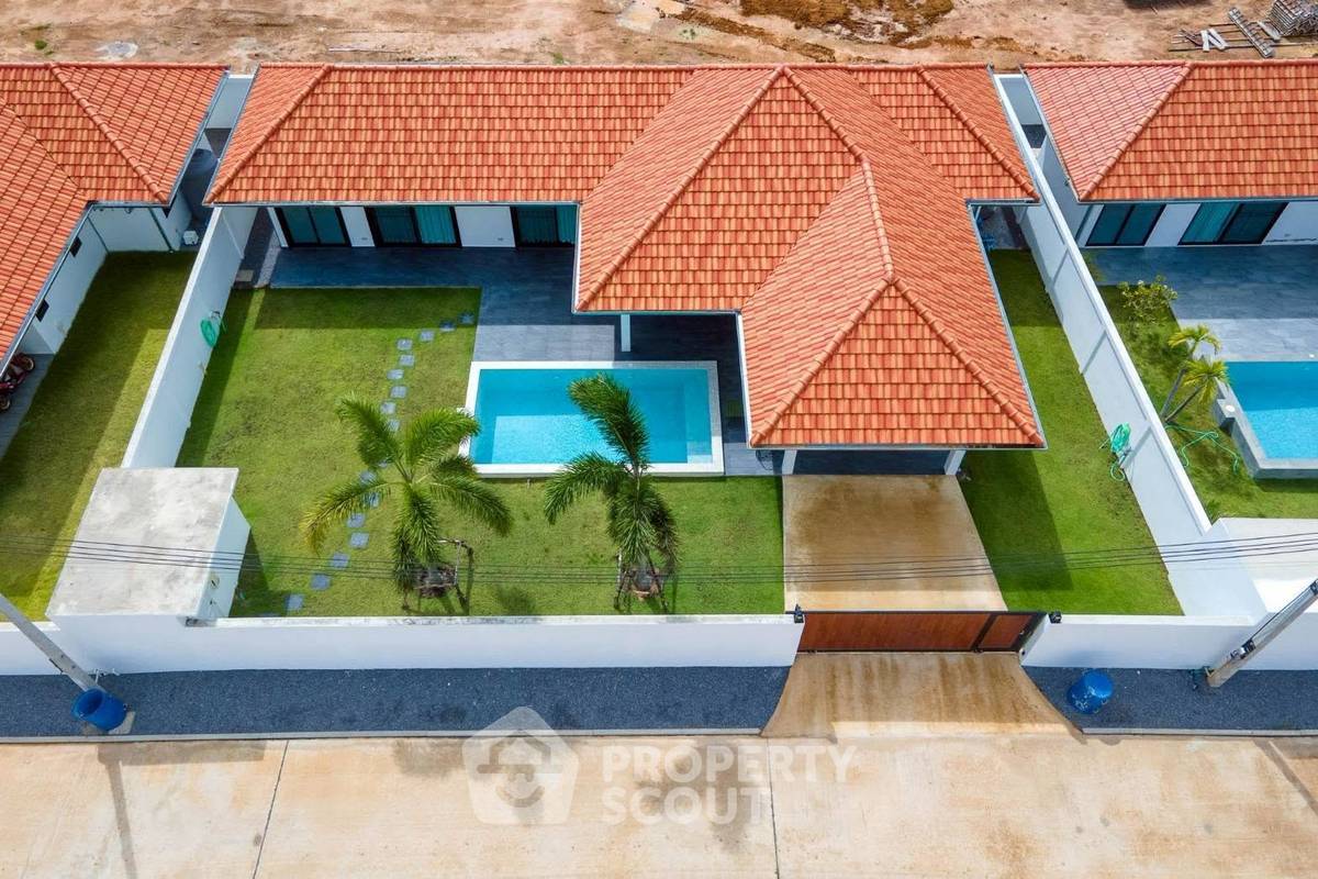 รูป วิลล่า 3-ห้องนอน ใน วังก์พง (ID 1299863) - รูปที่ 2/13