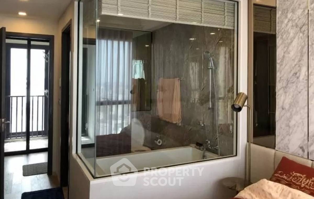 picture 2-BR Condo at Ashton Asoke near MRT Sukhumvit (ID 2225906) - 3/3