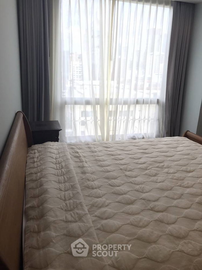 picture 16th-Floor 1-BR At Somkid Gardens, 300m To BTS Chit Lom (ID 384919) - 8/11