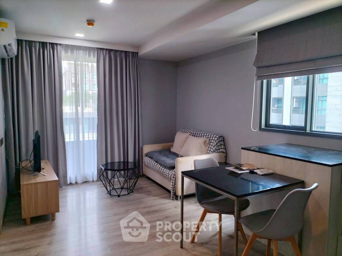 picture 1-BR Condo at Maestro 19 Ratchada19 - Vipha near MRT Ratchadaphisek (ID 2476002) - 1/7