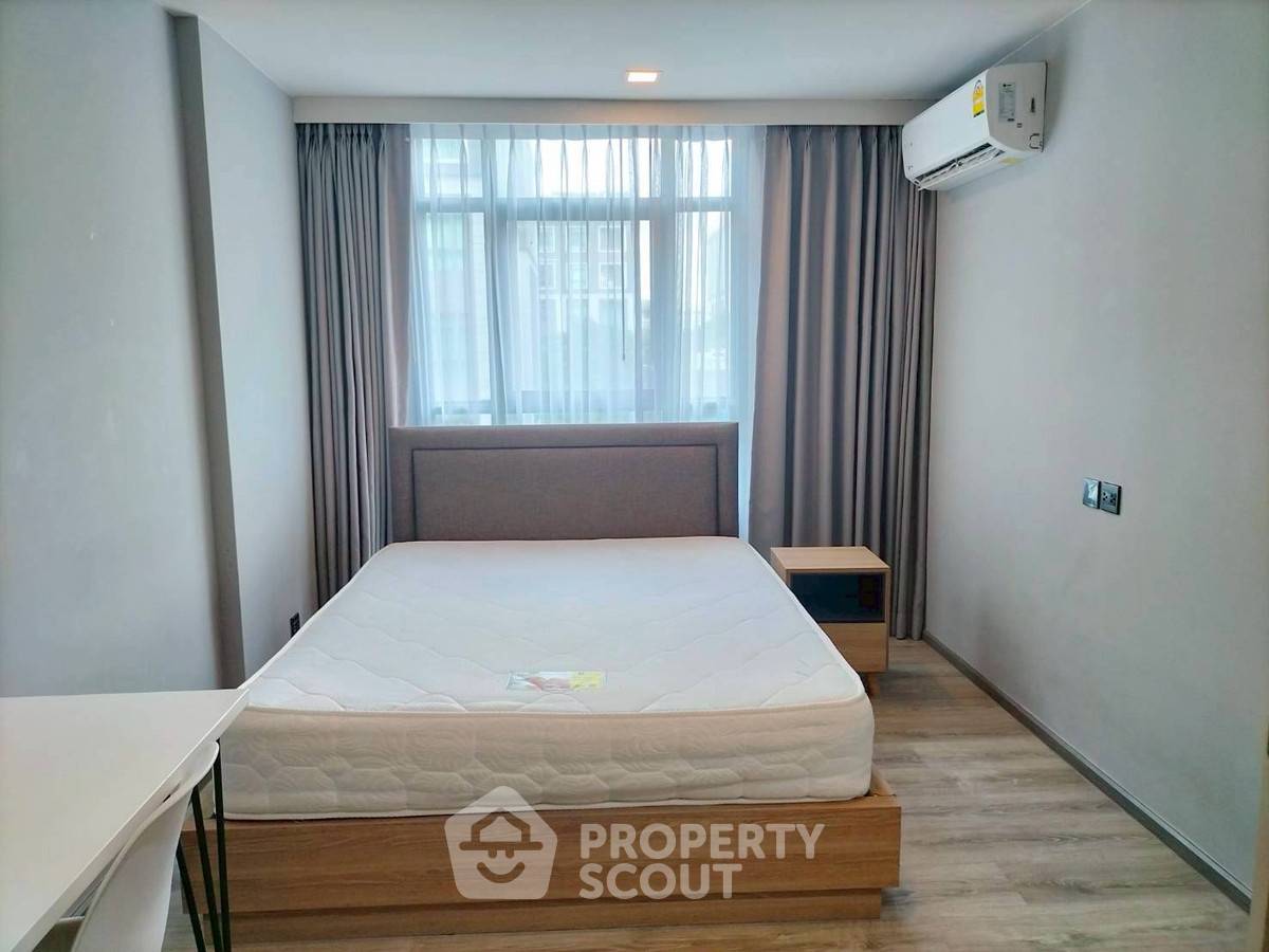 picture 1-BR Condo at Maestro 19 Ratchada19 - Vipha near MRT Ratchadaphisek (ID 2476002) - 2/7