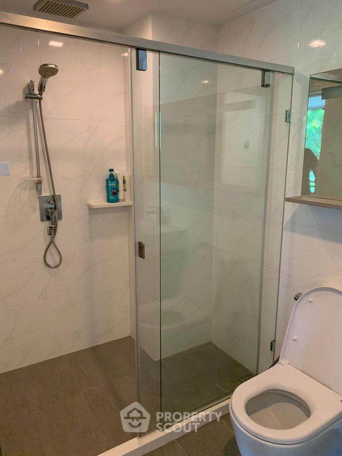 picture 1-BR Condo The Room Sukhumvit 40 Near BTS Thong Lor (ID 3417723) - 5/5