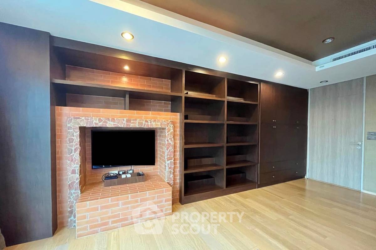 picture 200m To BTS Ari | 1-BR Noble Reflex | 57 Sqm (ID 1070164) - 4/15