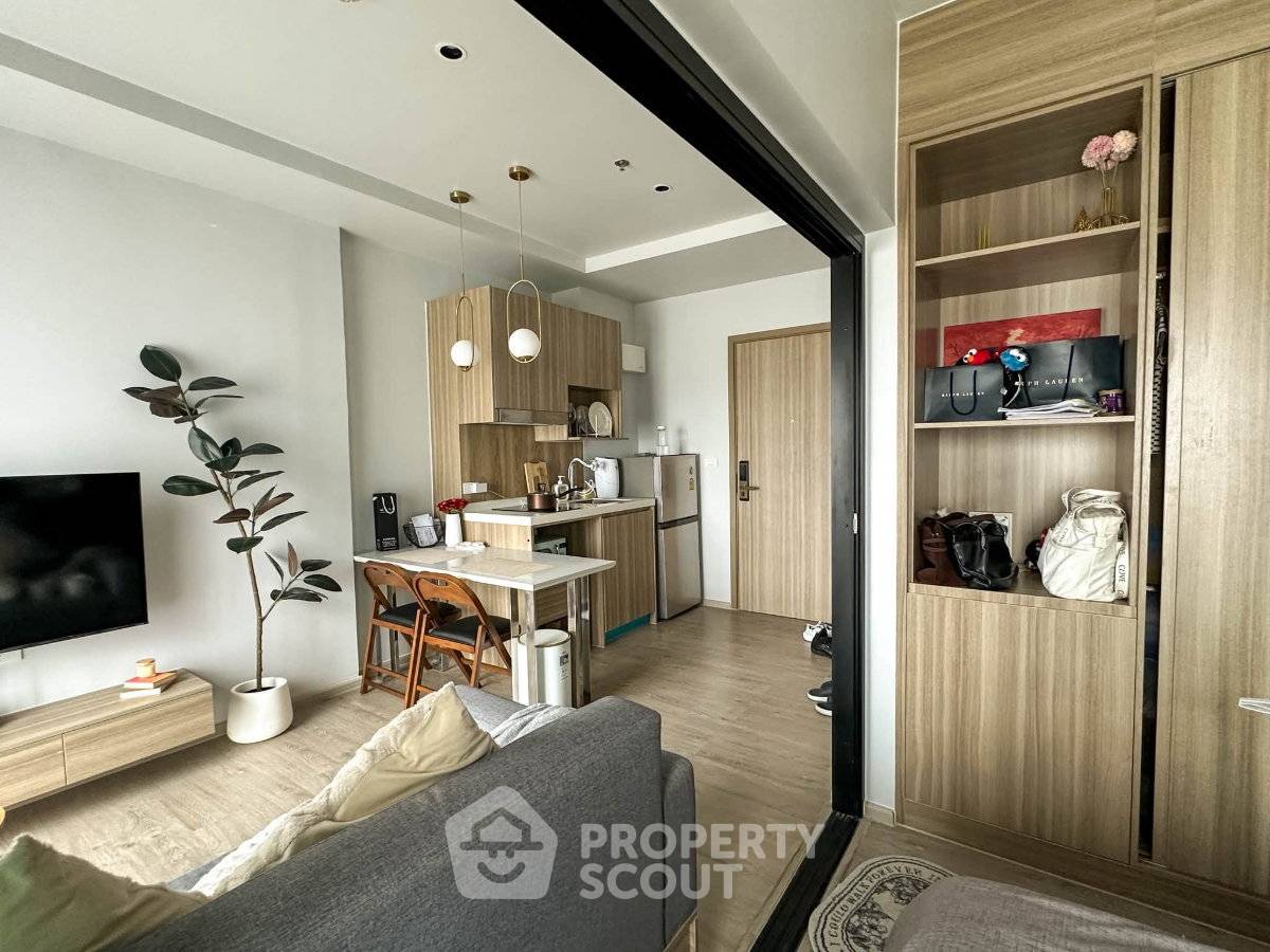 picture 200m To BTS Talat Phlu: 1-BR At Altitude Unicorn Sathorn-Tha Phra (ID 3408565) - 1/6