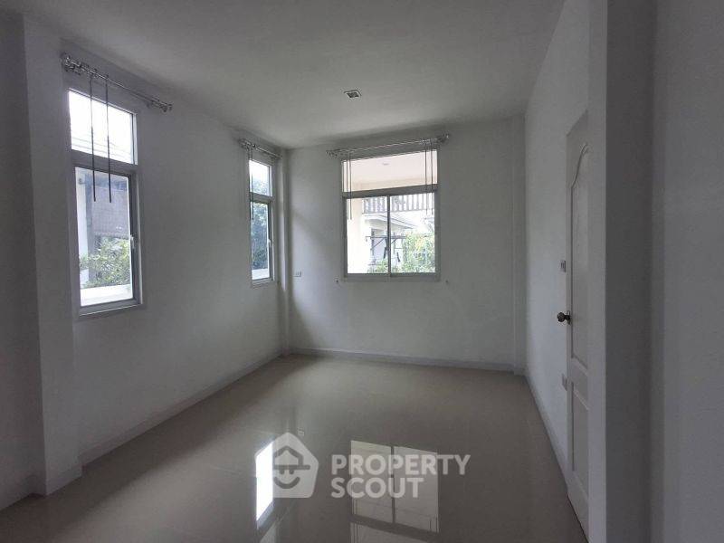 picture 3-BR House in Nong Kham (ID 3415953) - 4/7