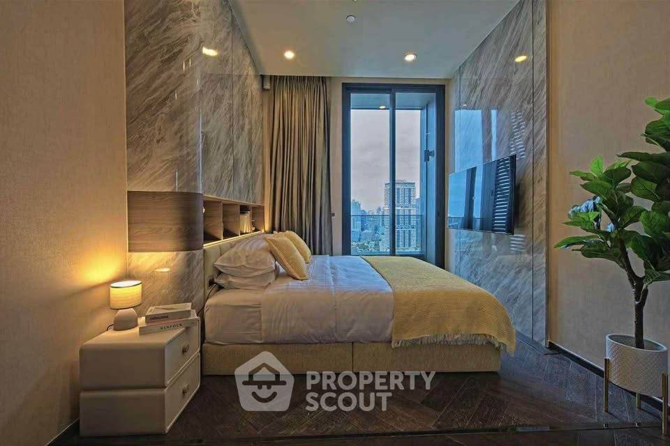 picture 70m To BTS Thong Lo | High-Floor 2-BR At The Esse Sukhumvit 36 (ID 2563464) - 3/7