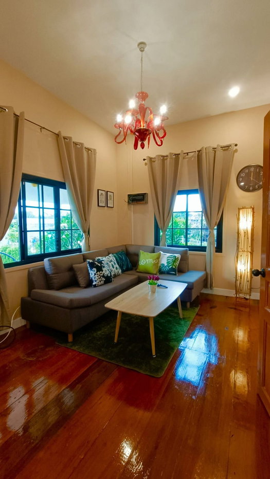 รูป ขายด่วน บ้านไม้สัก สันป่าตอง เชียงใหม่ 130 ตร.ว. 3 นอน 2 น้ำ ริมแม่น้ำขาน หลังมุม ใกล้สนามบิน เฟอร์ครบพร้อมอยู่ น้ำไม่ท่วม - รูปที่ 41/44