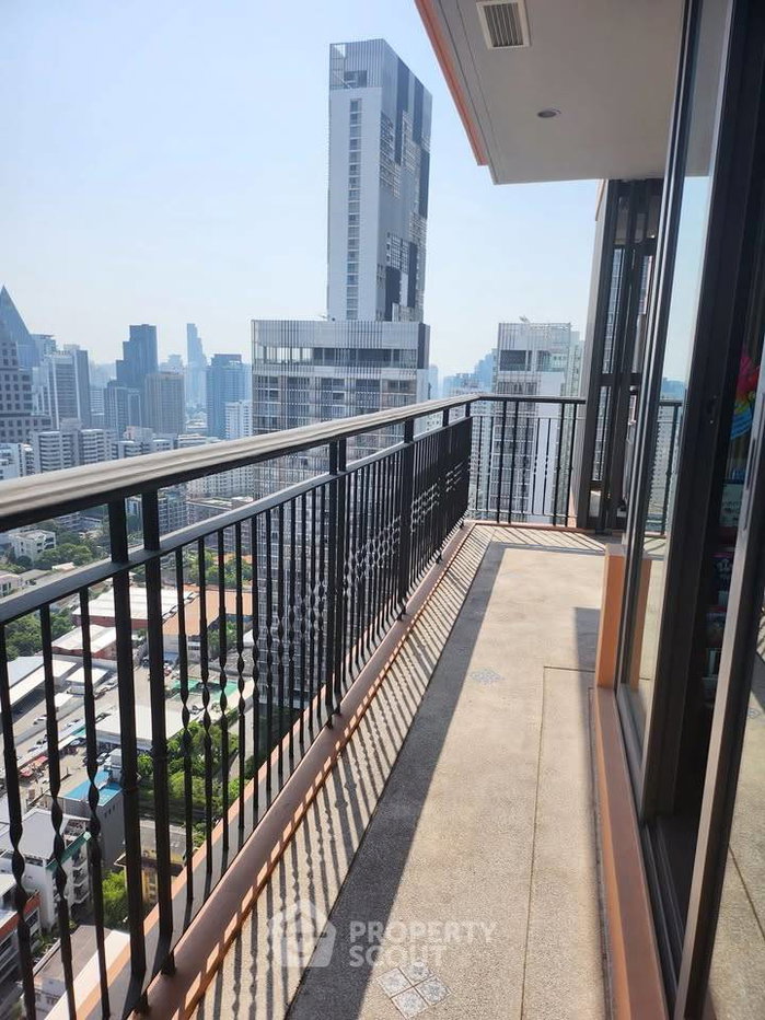 รูป คอนโด 2 ห้องนอน เลี้ยงสัตว์ได้ ชั้น 28 Aguston Sukhumvit 22 ใกล้ MRT ศูนย์สิริกิติ์ (ID 3415838) - รูปที่ 2/17