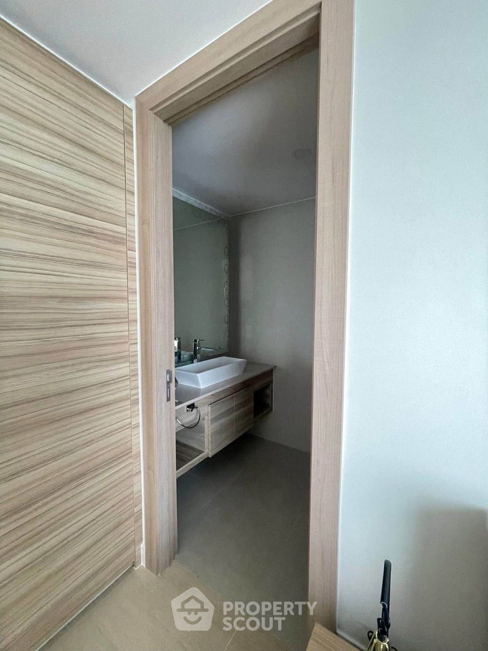 รูป คอนโด 1 ห้องนอน ชั้น 34 ให้เช่า The Riviera Jomtien (ID 3419902) - รูปที่ 4/8