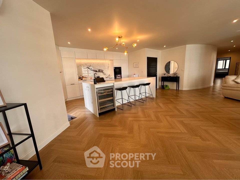 picture Pet-Friendly 3-BR 220 Sqm At Mano Tower Near MRT Phetchaburi (ID 3414948) - 3/19