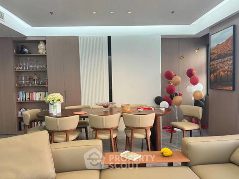 30th-Floor 3-BR Sapphire Luxurious Condominium Rama III (ID 3401218)