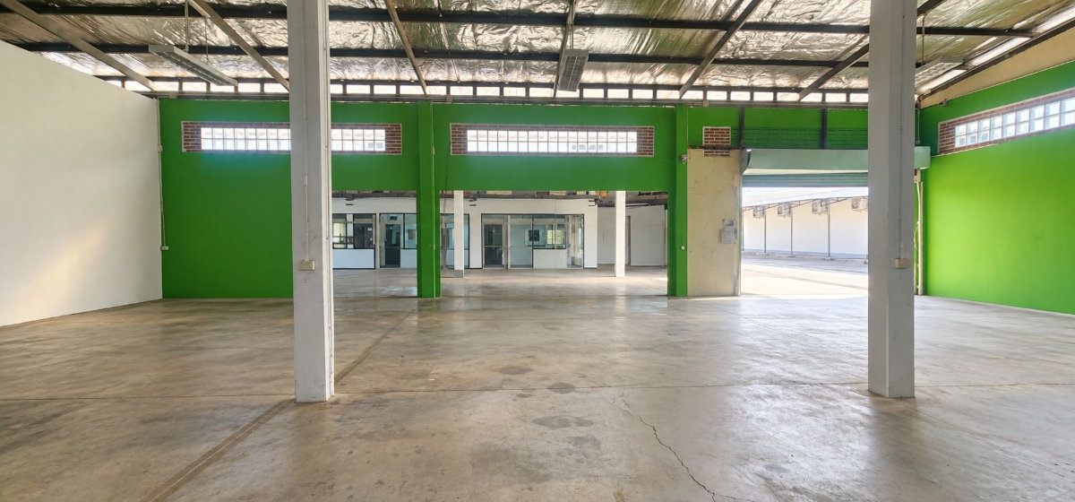 รูป ให้เช่าโกดังพร้อมสำนักงาน 400 ตร.ม. นิคมอุตสาหกรรมภาคเหนือ ลำพูน | 35,000 บาท/เดือน - รูปที่ 6/16