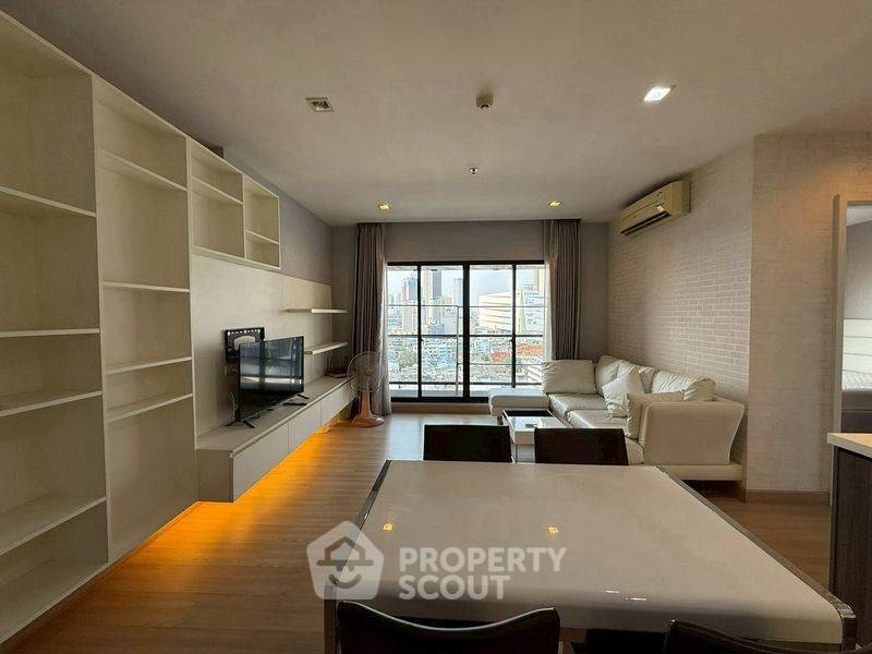 รูป คอนโด 2 ห้องนอน Urbano Absolute ใกล้ BTS กรุงธนบุรี (ID 3417359) - รูปที่ 2/19