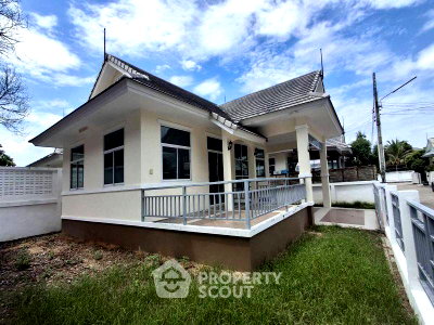 Houses for sale Si Racha Chonburi : 3-BR House in Nong Kham (ID 3415958)