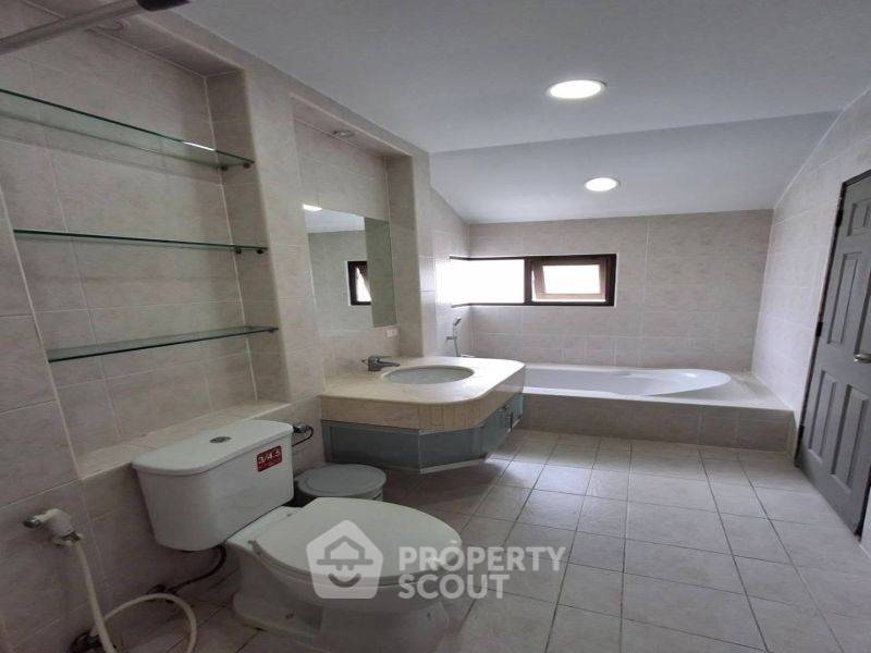 รูป บ้าน 3 ห้องนอน 204 ตร.ม. ขายที่ Country Home 1 ศรีราชา (ID 3415973) - รูปที่ 17/18