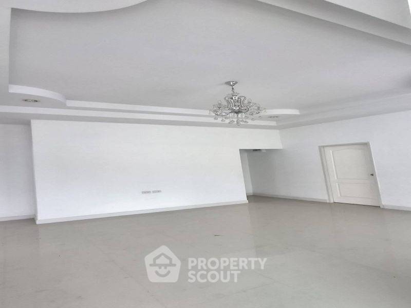 picture 3-BR House in Nong Kham (ID 3415958) - 2/7