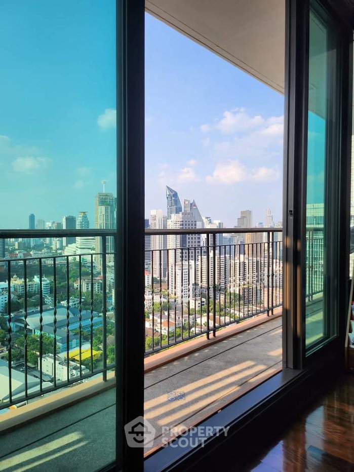 รูป คอนโด 2 ห้องนอน เลี้ยงสัตว์ได้ ชั้น 28 Aguston Sukhumvit 22 ใกล้ MRT ศูนย์สิริกิติ์ (ID 3415838) - รูปที่ 13/17