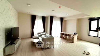 Condos for rent : 3-BR Condo at COBE Ratchada-Rama 9 near MRT Huai Khwang (ID 3417222)
