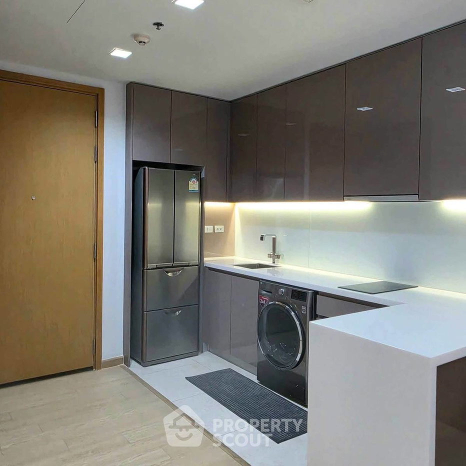 picture 200m To BTS Nana | 2-BR Hyde Sukhumvit 13 Condominium (ID 3420239) - 10/13