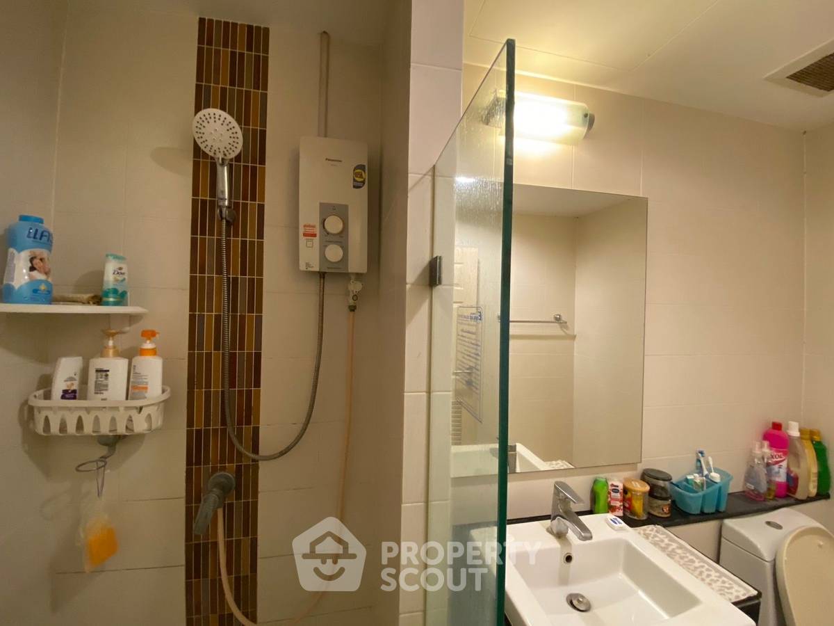 picture 2-BR Chewathai Ratchaprarop Near BTS Victory Monument (ID 1646801) - 7/7