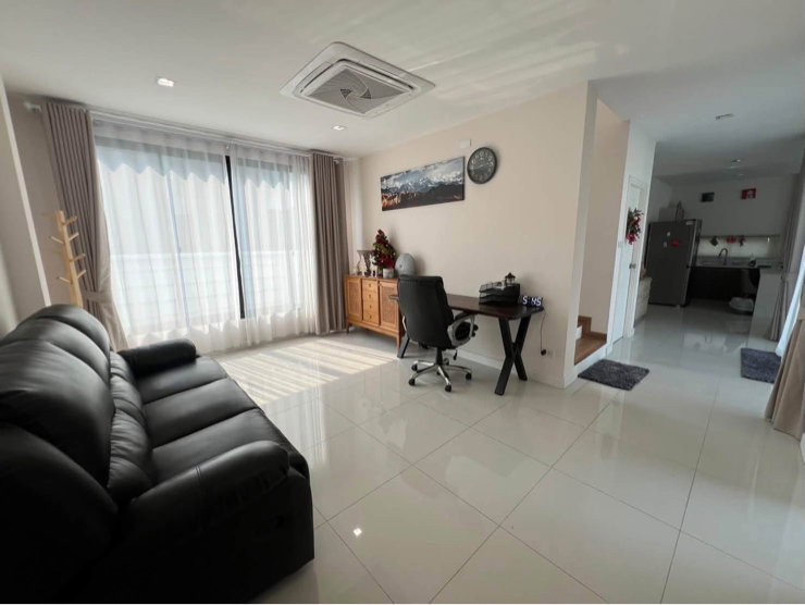 picture House for rent, Chatphet Maliwan Village - 4/23