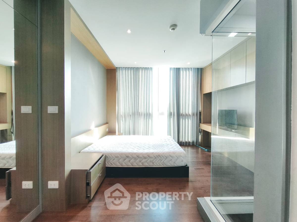 picture 17th-Floor 2-BR At A Space ID Asoke Ratchada Near MRT Phra Ram 9 (ID 3420195) - 2/16