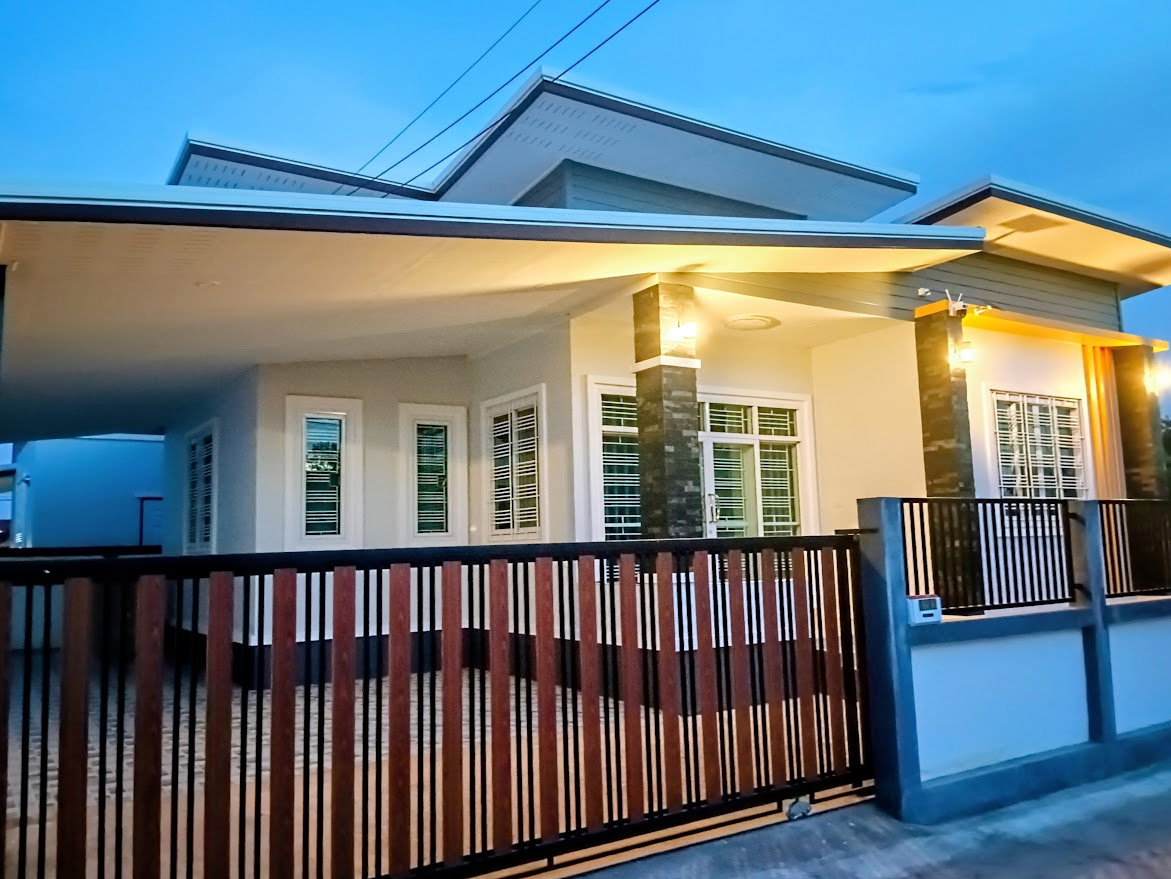 picture House for rent Ban Makhampom, Mueang, Sakon Nakhon - 1/15