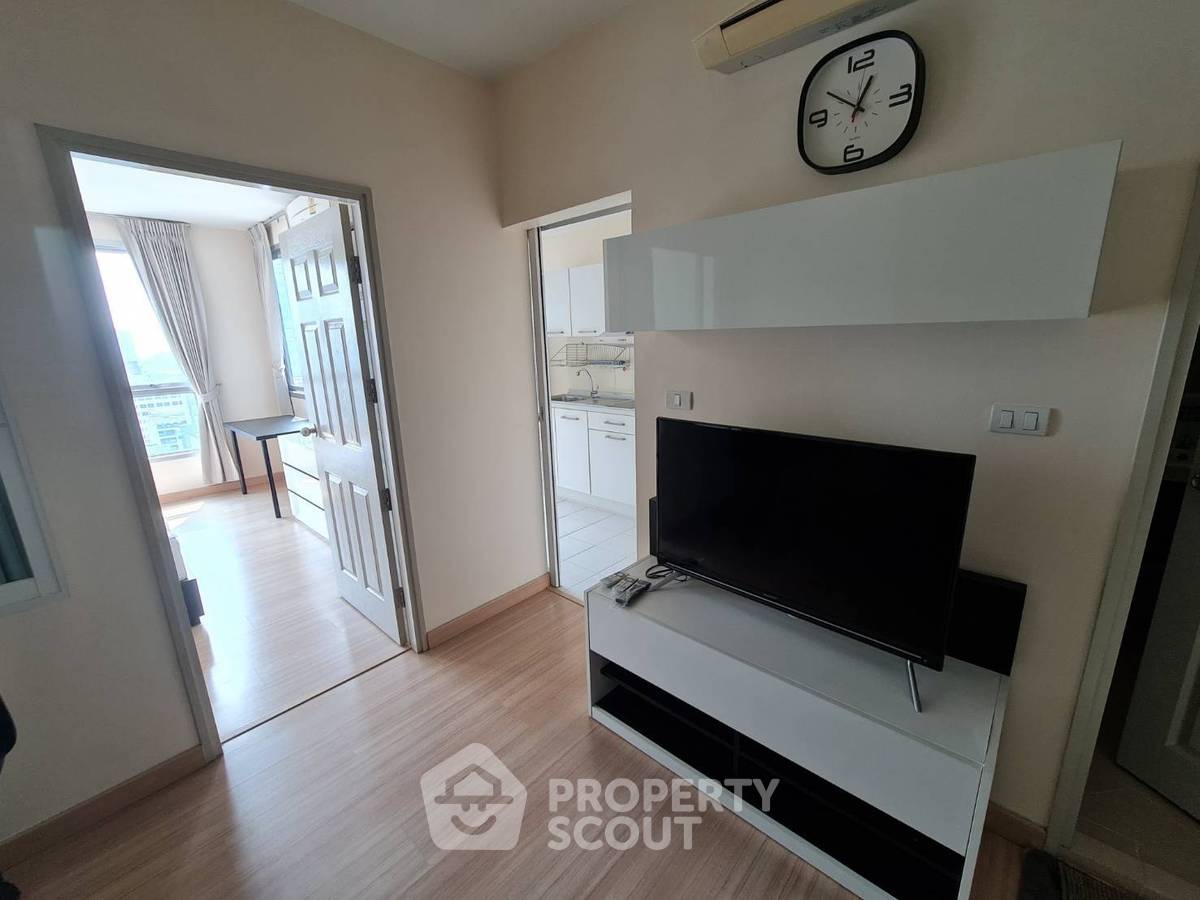 picture 1-BR Condo at Life @ Sathorn 10 near BTS Saint Louis (ID 375245) - 12/12