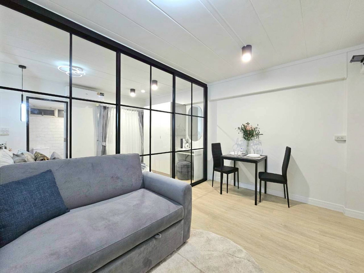 รูป ขาย สตูดิโอโซน ลาดพร้าว 102 ห้องตกแต่งใหม่ - รูปที่ 3/10