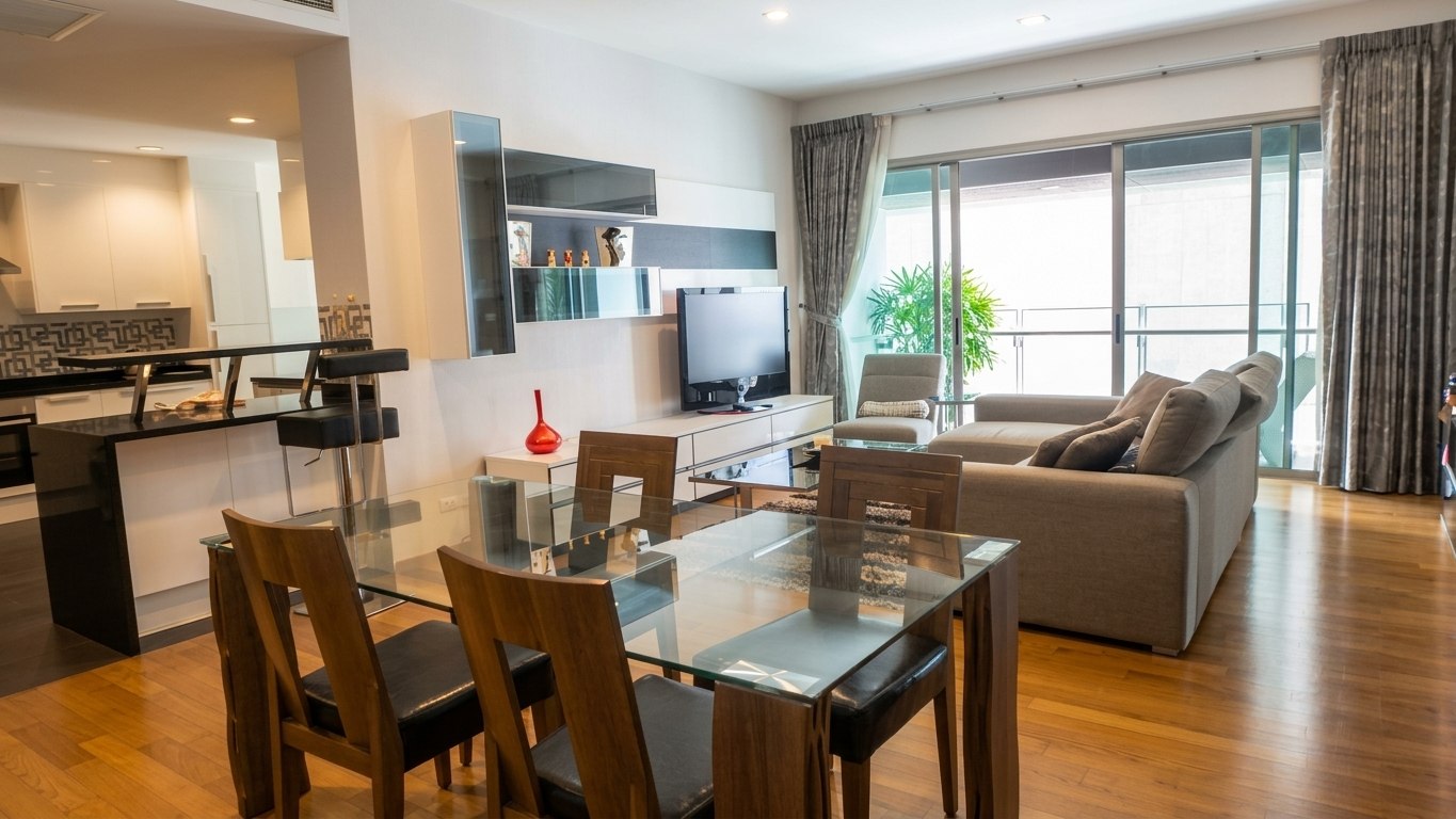 รูป 🏡 ด่วน! คอนโดหรูย่านสุขุมวิท 41 กับพื้นที่ใหญ่สุดๆ 150 ตร.ม.
💥 3 ห้องนอนใจกลางเอกมัย เพียง 83,000 บาท/เดือน เท่านั้น! - รูปที่ 2/8