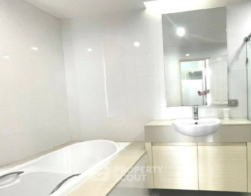 รูป คอนโด 2-ห้องนอน ที่ สิริ เรสซิเด้นซ์ สุขุมวิท ใกล้ BTS พร้อมพงษ์ (ID 3284287) - รูปที่ 2/8