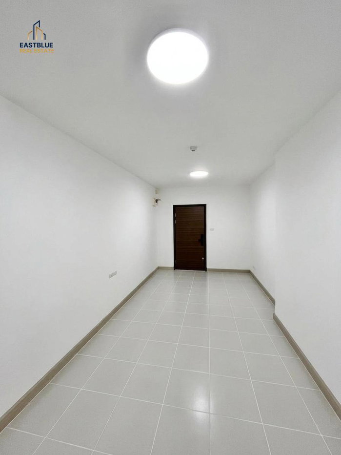 picture Large 49.24 sq.m. Unit for Sale at Supalai Park Ratchayothin 2,600,000 THB 🏡 - 2/6