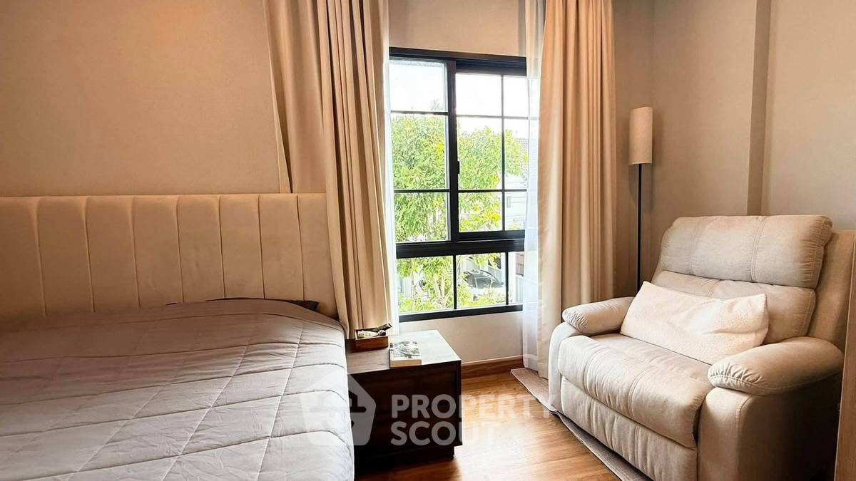 picture Spacious 4-BR House, 231 Sqm At Centro Bangna Phase 2 (ID 3420647) - 19/19
