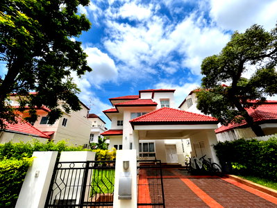 Houses for rent Soi On Nut (Sukhumvit 77) : House for rent at Villa Nakarin