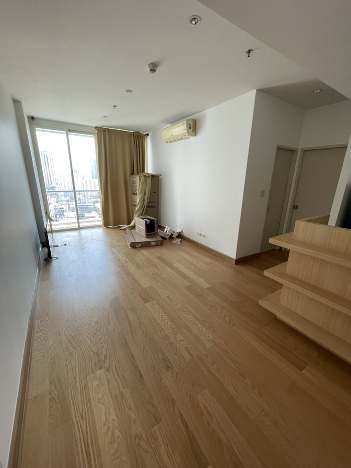 รูป เช่าคอนโด Villa Rachatewi 1 ห้องนอน 55 ตรม. ใกล้ BTS ราชเทวี เพียง 22,000 บาท/เดือน! 
สิ่งอำนวยความสะดวกครบครัน สระว่ายน้ำ ฟิตเนส พร้อมระบบรักษาความปลอดภัย 24 ชม. - รูปที่ 1/6