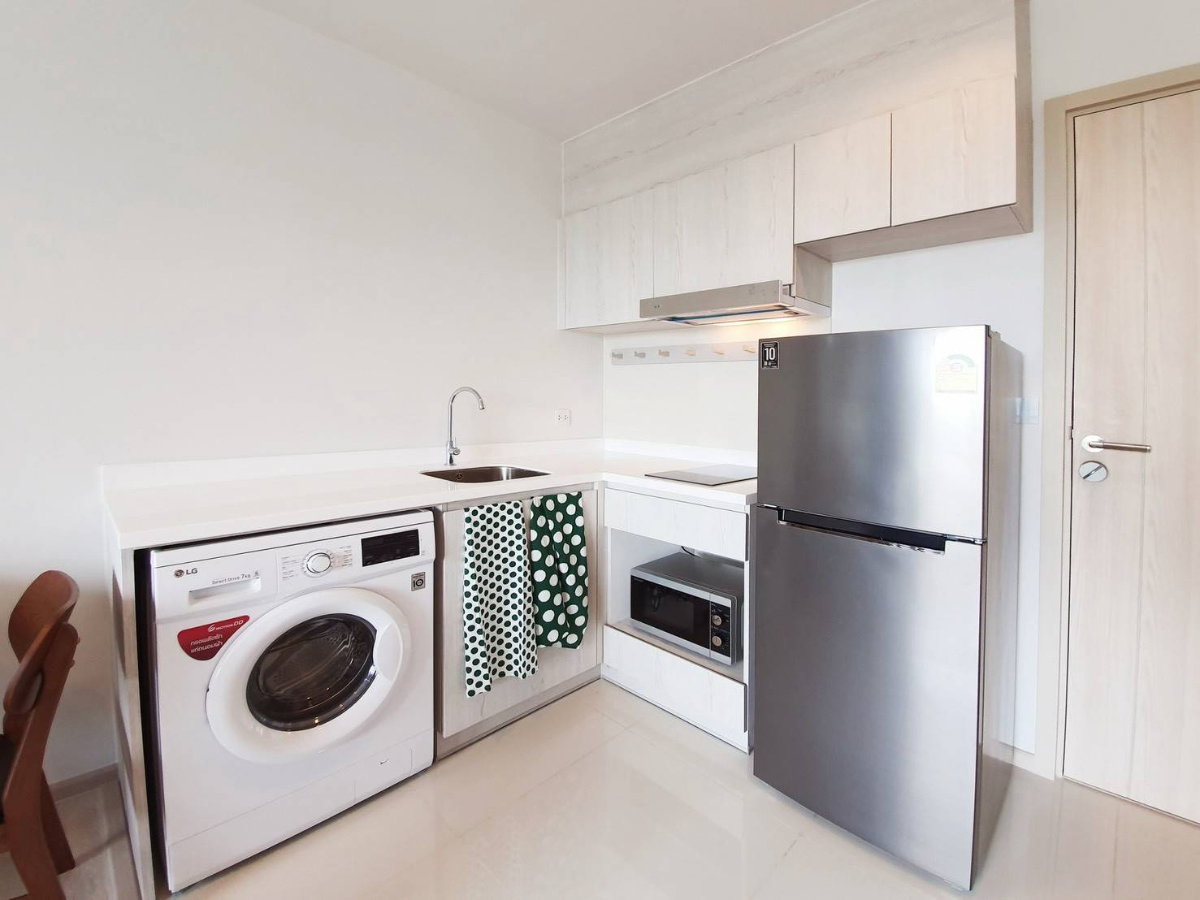 picture @Condorental condo for rent Life One Wireless - 4/6