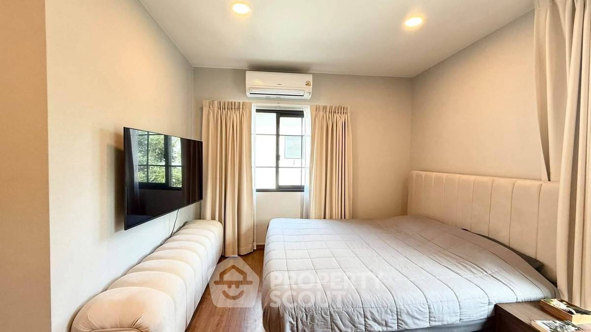 picture Spacious 4-BR House, 231 Sqm At Centro Bangna Phase 2 (ID 3420647) - 18/19