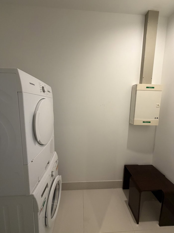 picture Rent Luxury Condo The Ritz Carlton Residence ✨ Prime Location! - 7/9