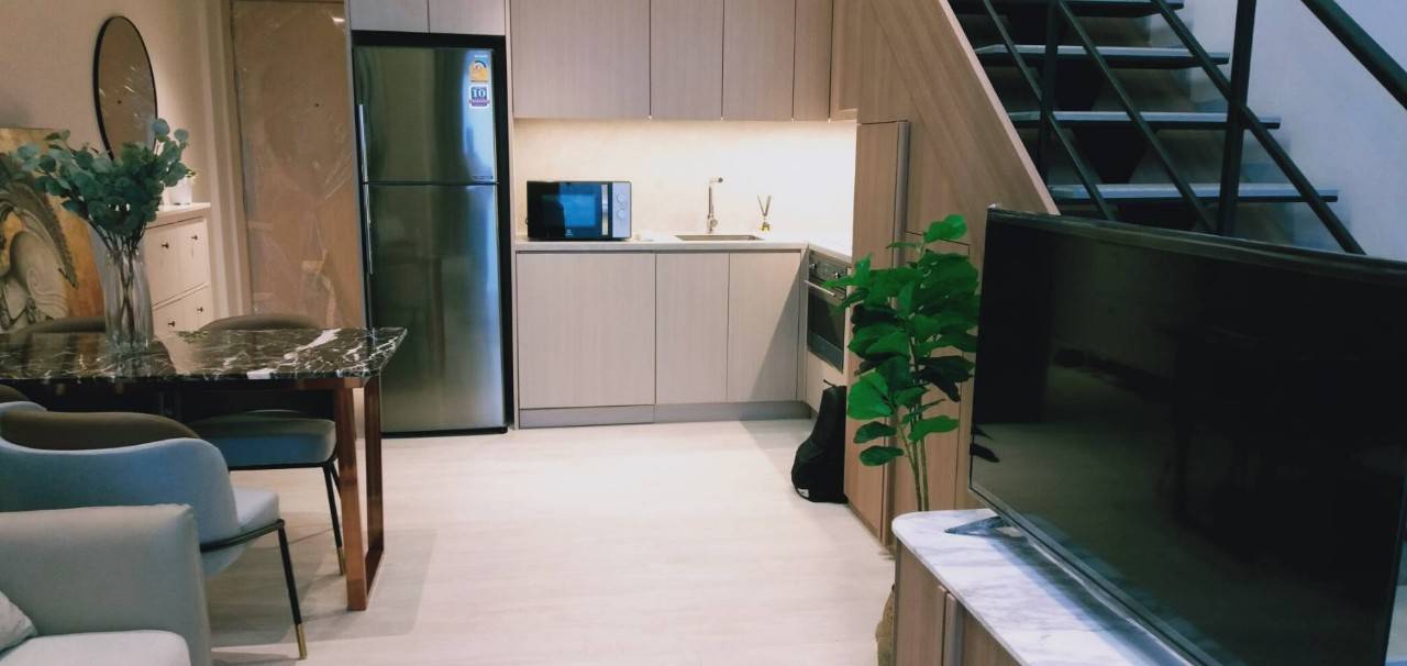 picture For Rent: The Lofts Silom Condo 🏙️ 1 Bed, 1 Bath Near BTS Surasak - 5/8