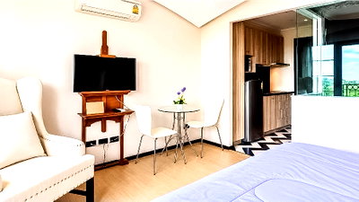 คอนโดให้เช่า : Studio Condo for Rent Venetian Signature Resort Pattaya CR4609