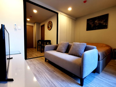 Condos for sale : For Sale: Maestro 14 Siam - Ratchathewi 1-Bed near BTS Ratchathewi 🏙️✨