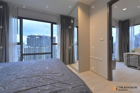Hurry to book!! Unexpected value RHYTHM Asoke near MRT Rama 9 Station