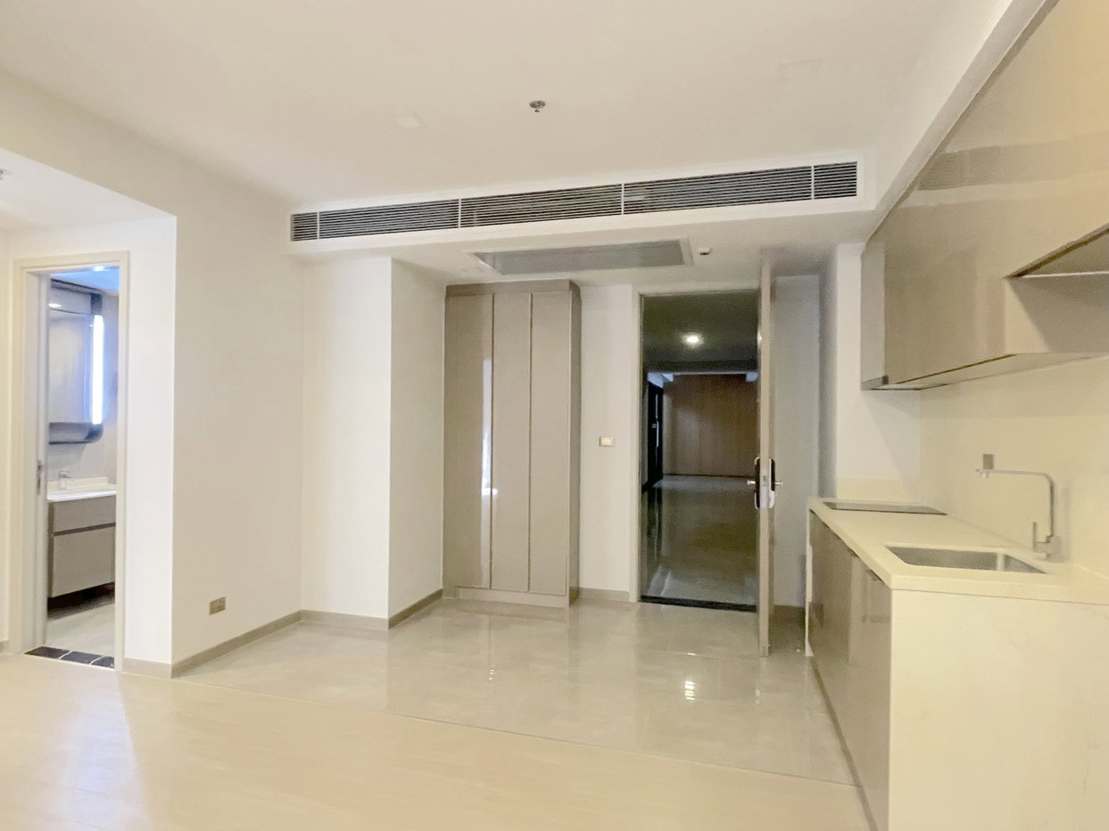picture One9Five Asoke - Rama9 for Sale 2BR 68 sqm near MRT Phra Ram 9 7,500,000 THB 🏊 - 1/5