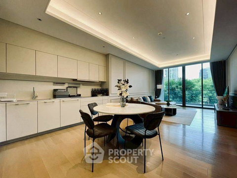 Spacious 2-BR 126 Sqm At Baan Sindhorn Near BTS Ratchadamri (ID 3405844)