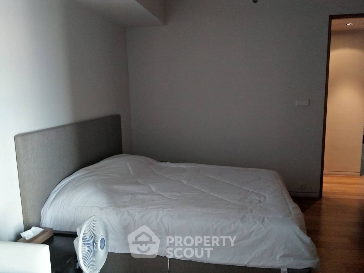 picture High-Floor 2-BR At The Met Sathorn Near BTS Chong Nonsi (ID 3411030) - 6/10