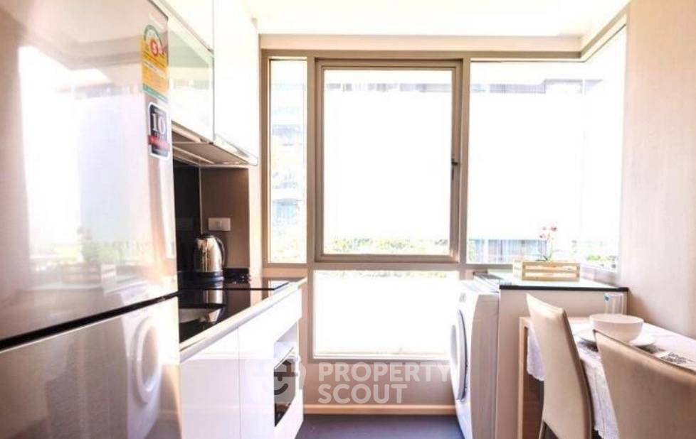 picture 200m To BTS Chong Nonsi: 1-BR Condo At Klass Silom (ID 3413620) - 3/5