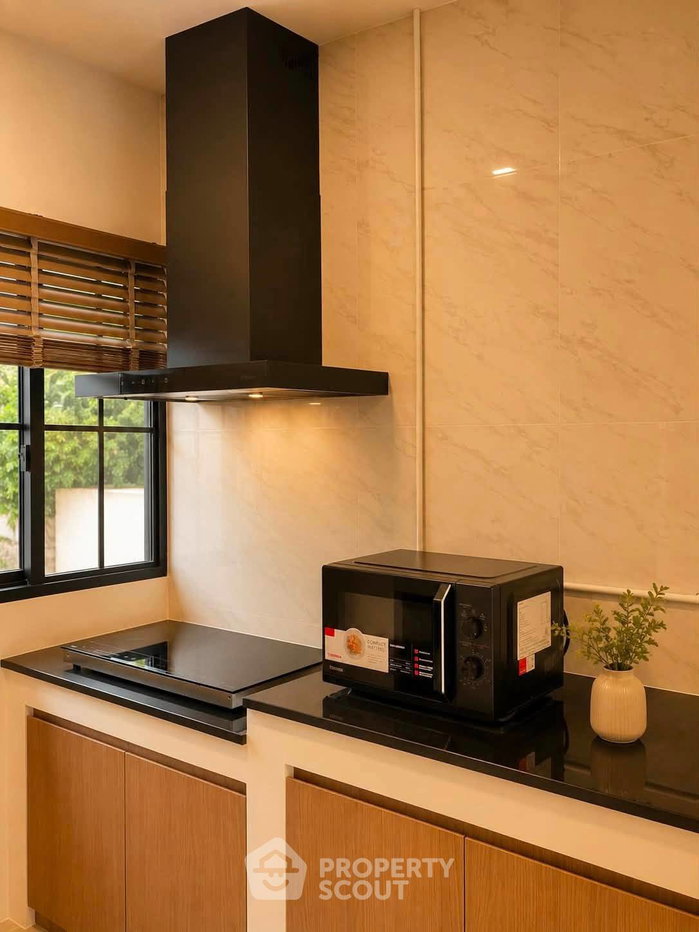 picture 4-BR 303 Sqm House In Centro Bangna Phase 2, Bang Phli (ID 3420671) - 11/21